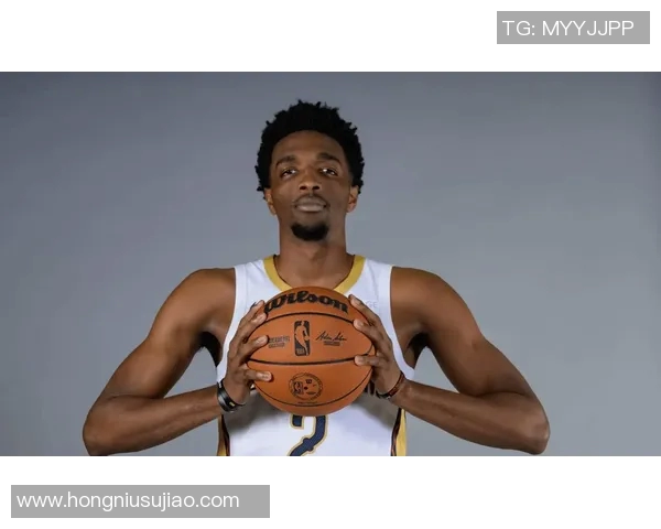 赫伯特琼斯的篮球旅程与成长故事探秘